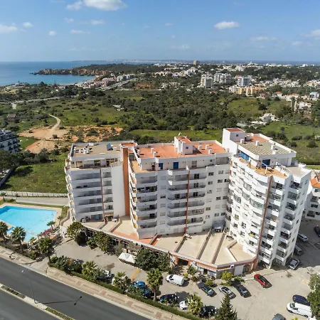 Vaumar Holiday - Beach & Pool Portimao